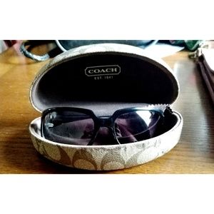 NWOT Authentic Coach Samantha Sunglasses Onyx